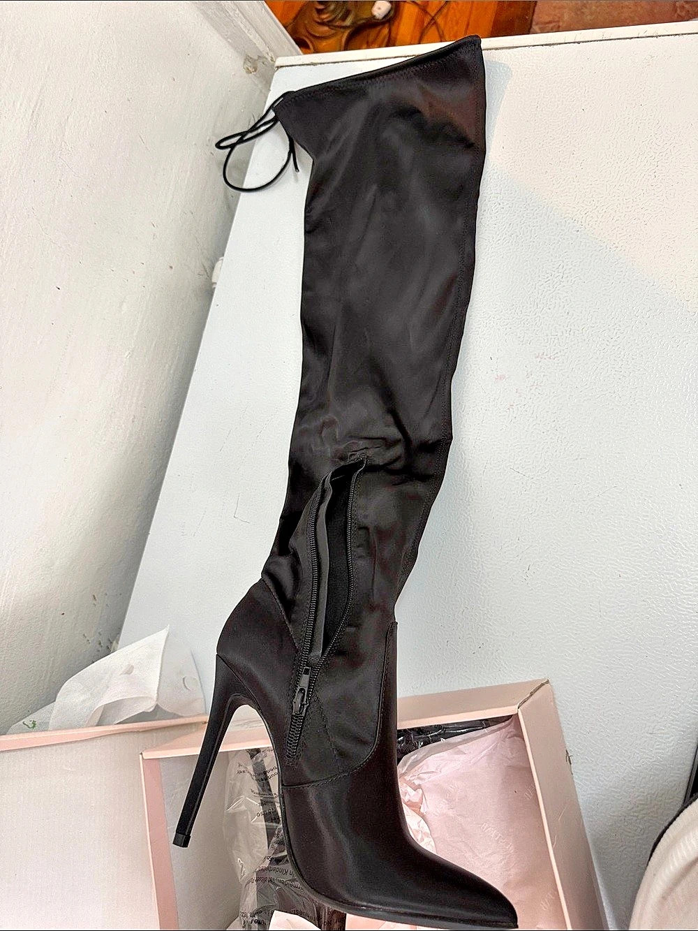 Kris Heeled Boots in Black Size 8 NWT